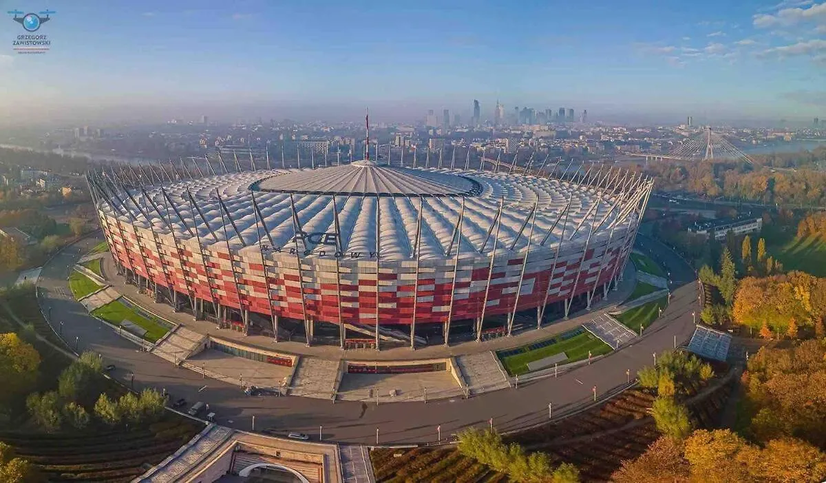 Sawa 6 Metro Fast Wifi 70'Tv Panorama Hbo, Netflix, Dsiney+ Apartment Warsaw